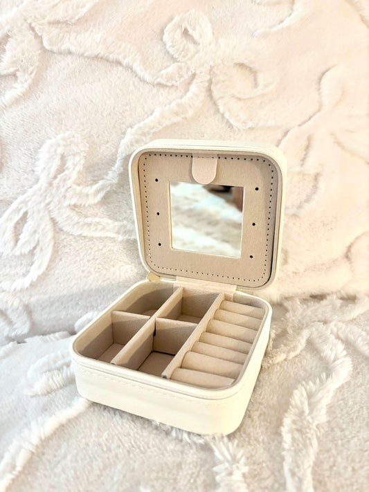 Compact Jewelry Box